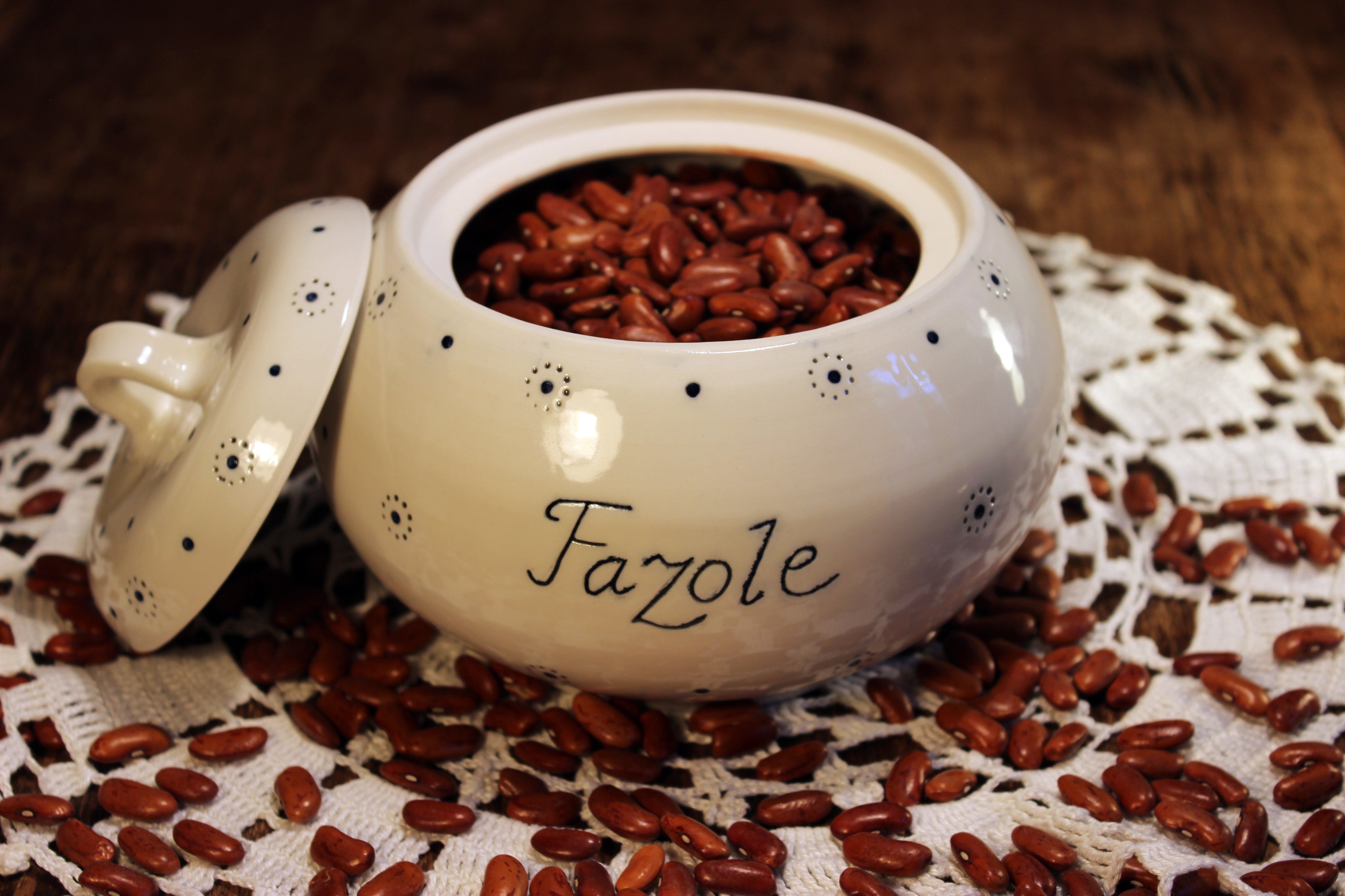 Porcelánové zásobnice - vada na kráse-2